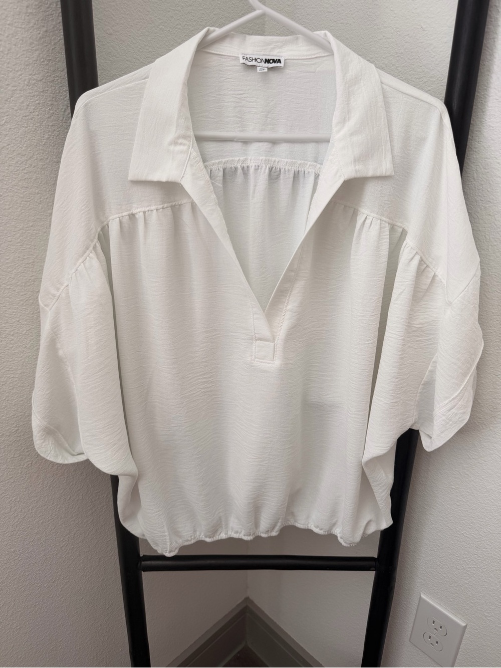 Fashion Nova White V-Neck Collared Puff Sleeve Blouse